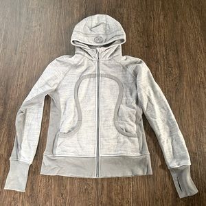 Lululemon Women’s Gray Zip-up Jacket